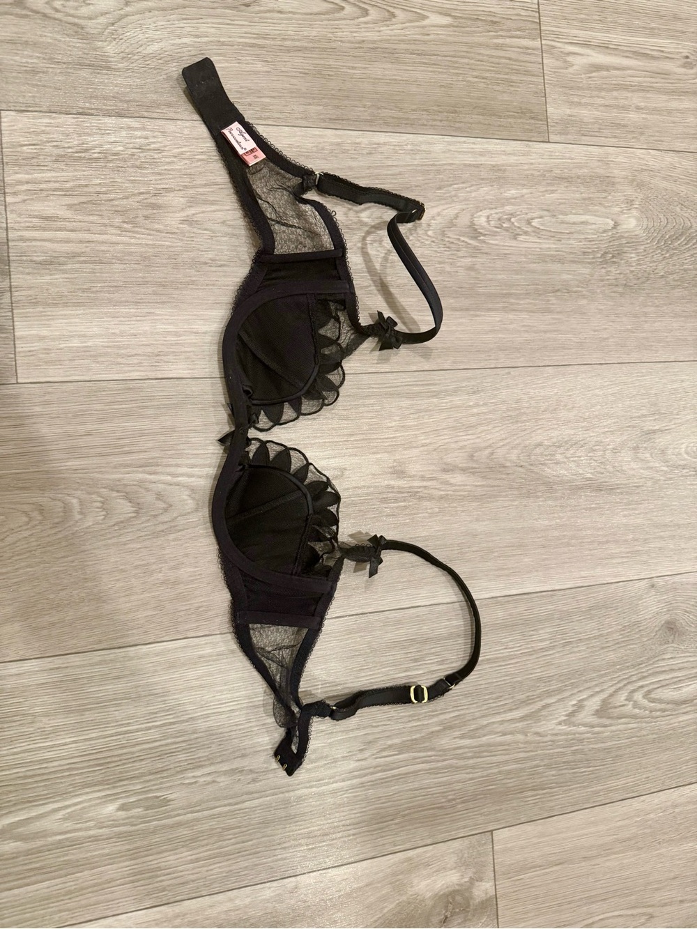 Agent Provocateur Black Scalloped Lace and Mesh Underwire Bra. UK32C. Like New. - Picture 2 of 4